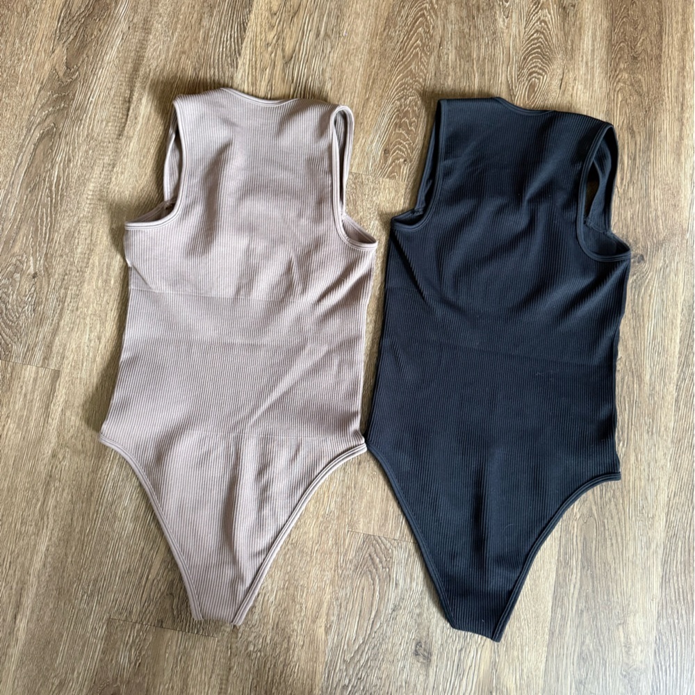 Set of 2 OQQ square neck bodysuits - Picture 4 of 5